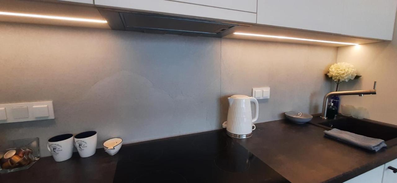 Apartament Morski Widok Nautic Park 51 달로브코 외부 사진