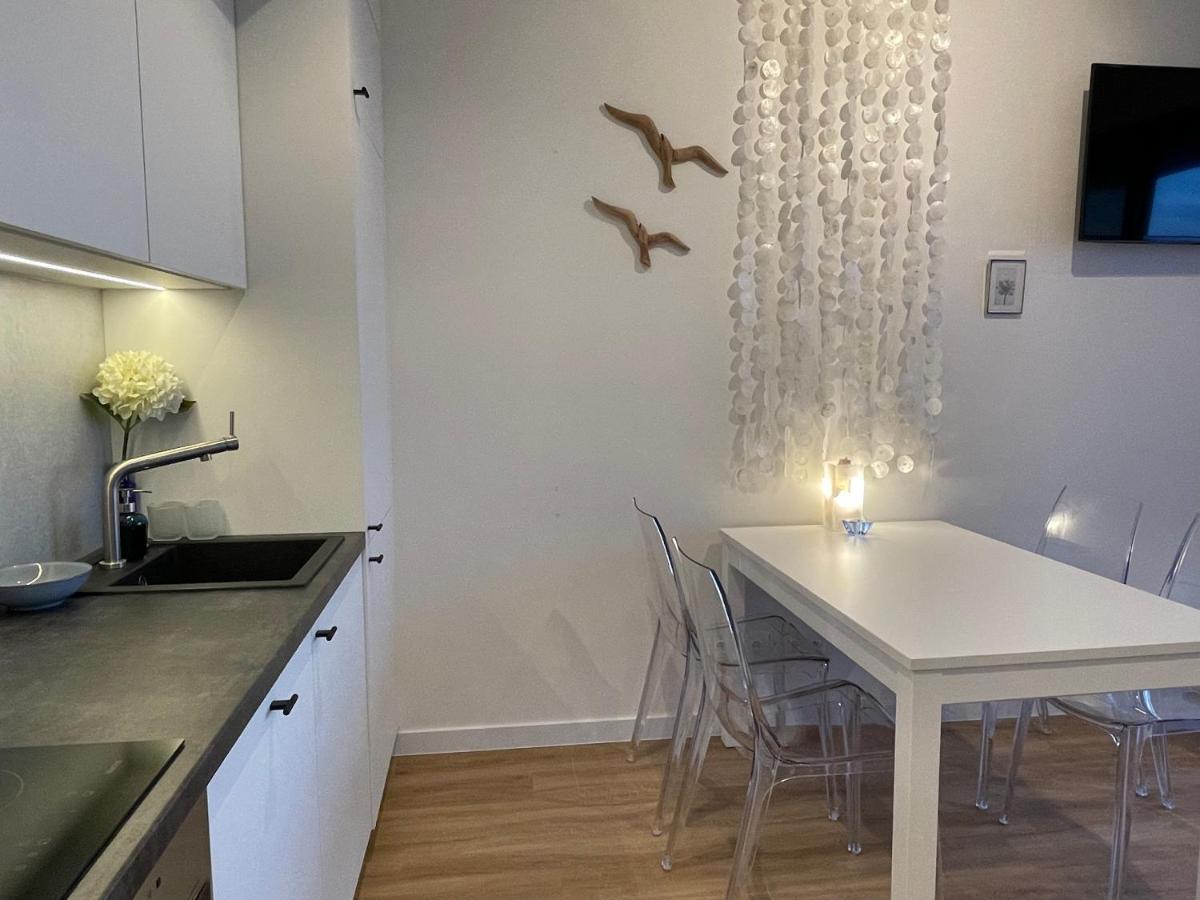 Apartament Morski Widok Nautic Park 51 달로브코 외부 사진