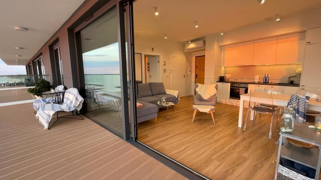 Apartament Morski Widok Nautic Park 51 달로브코 외부 사진